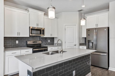 Casa en venta en Orlando, Florida, 3 dormitorios, 162.95 m2 № 1902185 - foto 5