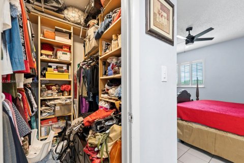 Купить кондоминиум в Майами, Флорида 1 спальня, 65.22м2, № 1841084 - фото 11