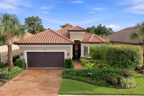 House in Tampa, Florida 3 bedrooms, 225.47 sq.m. № 2395884