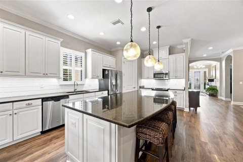 House in Tampa, Florida 3 bedrooms, 225.47 sq.m. № 2395884 - photo 17
