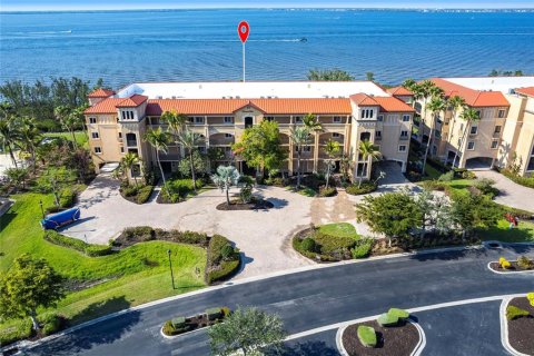 Condominio en venta en Punta Gorda, Florida, 3 dormitorios, 217.21 m2 № 1510373 - foto 1