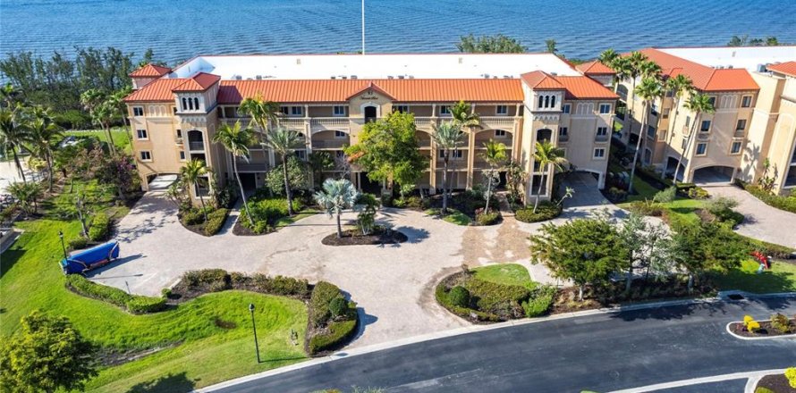 Condo in Punta Gorda, Florida, 3 bedrooms № 1510373