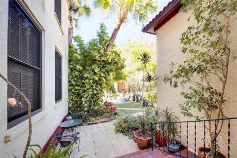 Immobilier commercial à vendre à Venice, Floride: 41.06 m2 № 2217867 - photo 18