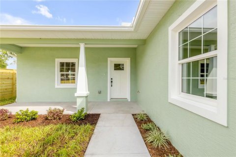 Casa en venta en Oak Hill, Florida, 3 dormitorios, 171.22 m2 № 2324612 - foto 7