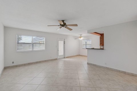 Copropriété à vendre à Delray Beach, Floride: 2 chambres, 81.75 m2 № 2252290 - photo 5