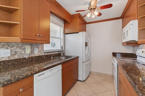 Copropriété à vendre à Delray Beach, Floride: 2 chambres, 81.75 m2 № 2252290 - photo 9