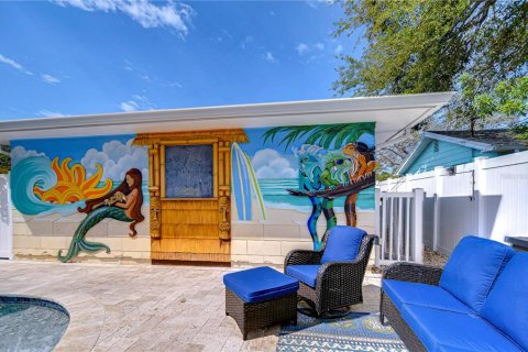 House in Gulfport, Florida 2 bedrooms, 80.27 sq.m. № 1511670 - photo 25