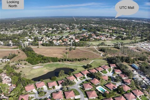 House in Sarasota, Florida 3 bedrooms, 190.64 sq.m. № 2229239 - photo 30