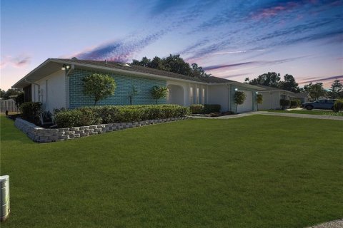 House in Sarasota, Florida 3 bedrooms, 190.64 sq.m. № 2229239 - photo 24