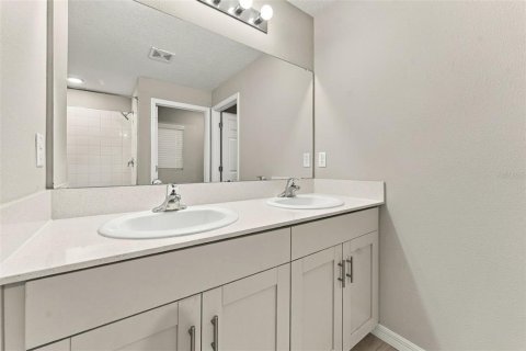 Villa ou maison à louer à Riverview, Floride: 4 chambres, 171.13 m2 № 2429298 - photo 17