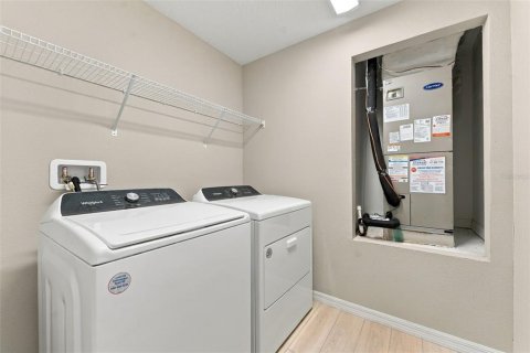 Villa ou maison à louer à Riverview, Floride: 4 chambres, 171.13 m2 № 2429298 - photo 27