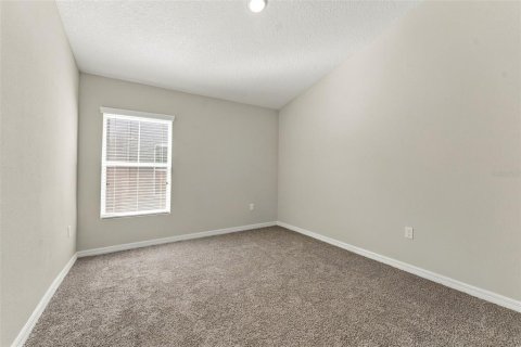 Villa ou maison à louer à Riverview, Floride: 4 chambres, 171.13 m2 № 2429298 - photo 23