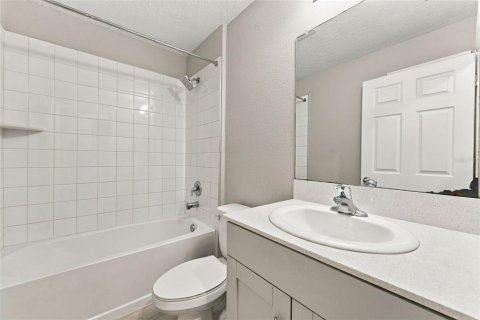 Villa ou maison à louer à Riverview, Floride: 4 chambres, 171.13 m2 № 2429298 - photo 25
