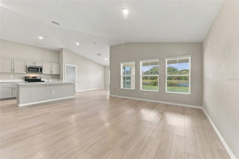 Villa ou maison à louer à Riverview, Floride: 4 chambres, 171.13 m2 № 2429298 - photo 13