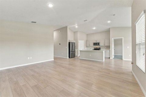 Villa ou maison à louer à Riverview, Floride: 4 chambres, 171.13 m2 № 2429298 - photo 12