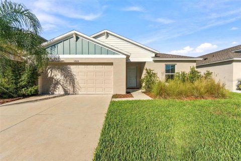 Villa ou maison à louer à Riverview, Floride: 4 chambres, 171.13 m2 № 2429298 - photo 2