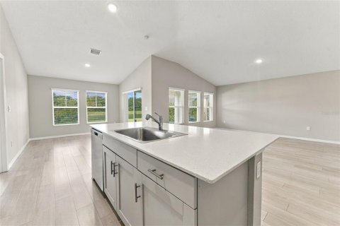 Villa ou maison à louer à Riverview, Floride: 4 chambres, 171.13 m2 № 2429298 - photo 8