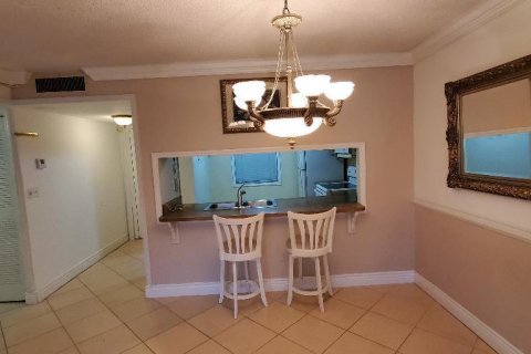 Copropriété à vendre à Plantation, Floride: 2 chambres, 90.95 m2 № 2184429 - photo 5