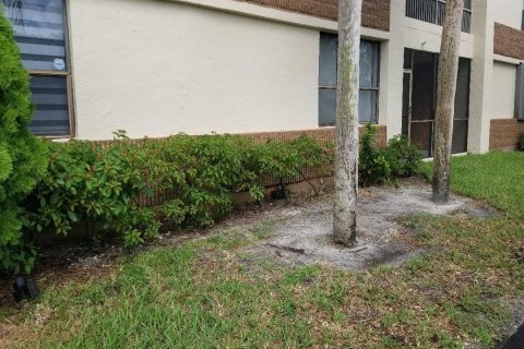 Copropriété à vendre à Plantation, Floride: 2 chambres, 90.95 m2 № 2184429 - photo 28