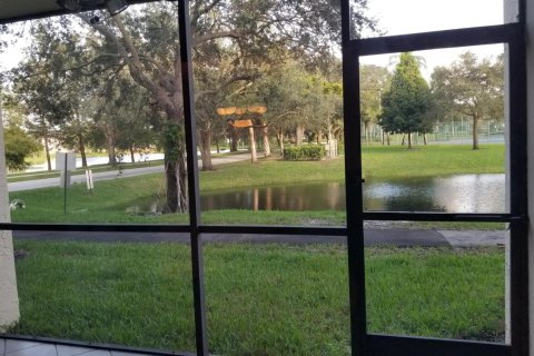 Copropriété à vendre à Plantation, Floride: 2 chambres, 90.95 m2 № 2184429 - photo 4