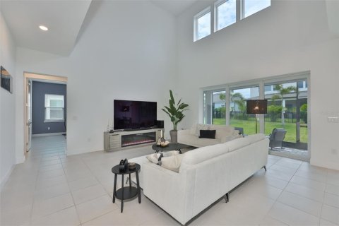 Casa en venta en Apollo Beach, Florida, 4 dormitorios, 398.36 m2 № 2099772 - foto 13