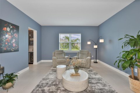 Casa en venta en Apollo Beach, Florida, 4 dormitorios, 398.36 m2 № 2099772 - foto 5