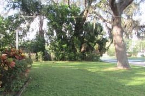 Casa en alquiler en Tampa, Florida, 3 dormitorios, 95.88 m2 № 1750718 - foto 5