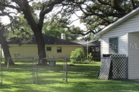 Casa en alquiler en Tampa, Florida, 3 dormitorios, 95.88 m2 № 1750718 - foto 27