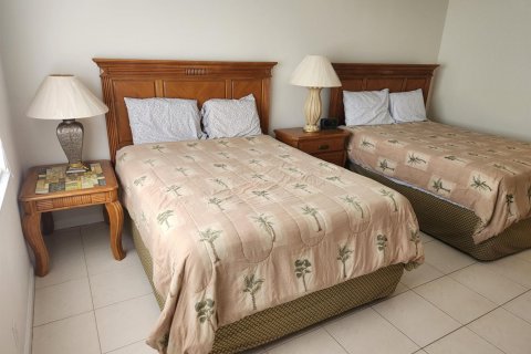 Condominio en alquiler en Port St. Lucie, Florida, 1 dormitorio, 83.61 m2 № 2262546 - foto 13