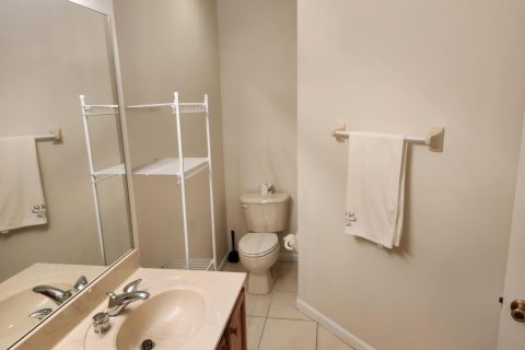Condominio en alquiler en Port St. Lucie, Florida, 1 dormitorio, 83.61 m2 № 2262546 - foto 17