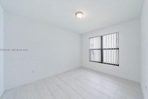 Villa ou maison à vendre à Ave Maria, Floride: 3 chambres, 148.83 m2 № 2053249 - photo 9