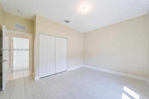 Villa ou maison à vendre à Ave Maria, Floride: 3 chambres, 148.83 m2 № 2053249 - photo 12