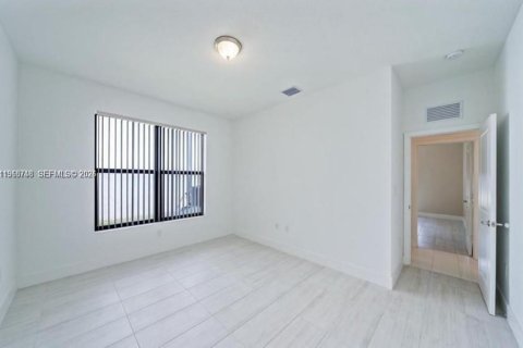 Villa ou maison à vendre à Ave Maria, Floride: 3 chambres, 148.83 m2 № 2053249 - photo 10