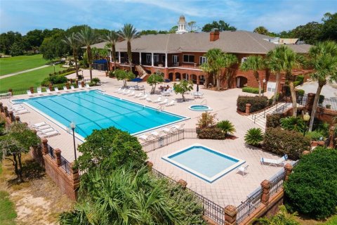 Casa en venta en Lady Lake, Florida, 2 dormitorios, 142.79 m2 № 2156036 - foto 2