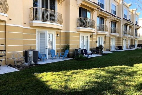 Adosado en venta en Orlando, Florida, 3 dormitorios, 161.74 m2 № 1608046 - foto 27