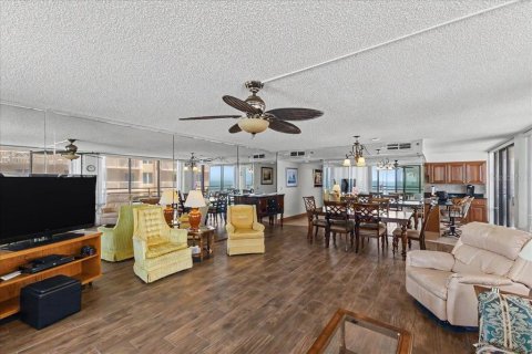 Condominio en venta en Daytona Beach, Florida, 2 dormitorios, 139.82 m2 № 2214768 - foto 20