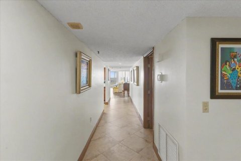 Condominio en venta en Daytona Beach, Florida, 2 dormitorios, 139.82 m2 № 2214768 - foto 9