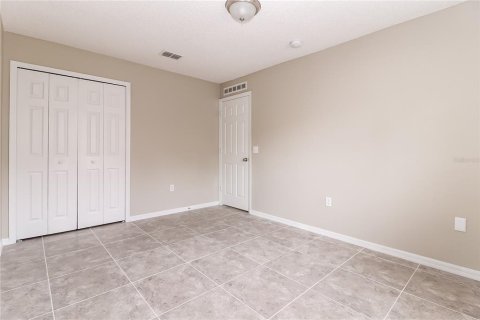 Casa en alquiler en Kissimmee, Florida, 4 dormitorios, 193.98 m2 № 1746537 - foto 11