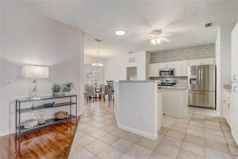 House in Ocala, Florida 3 bedrooms, 157.19 sq.m. № 1740432 - photo 6