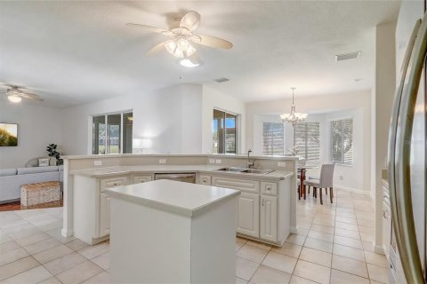 House in Ocala, Florida 3 bedrooms, 157.19 sq.m. № 1740432 - photo 8