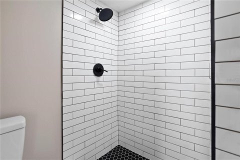 Villa ou maison à louer à Eustis, Floride: 4 chambres, 137.68 m2 № 2414978 - photo 17