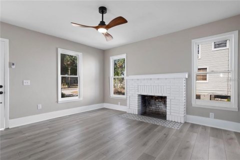 Villa ou maison à louer à Eustis, Floride: 4 chambres, 137.68 m2 № 2414978 - photo 6