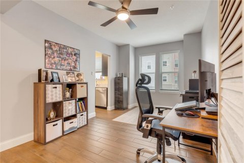 Condominio en venta en Orlando, Florida, 2 dormitorios, 143.91 m2 № 1539250 - foto 9