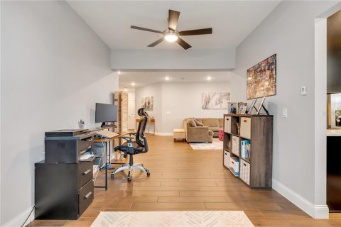 Condominio en venta en Orlando, Florida, 2 dormitorios, 143.91 m2 № 1539250 - foto 10