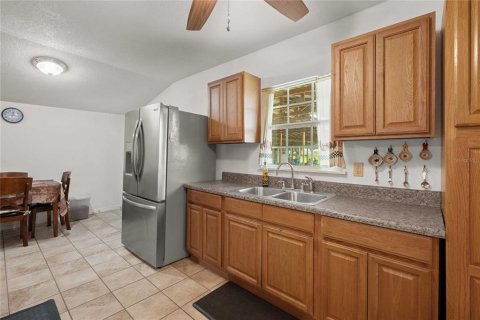 Villa ou maison à vendre à Dade City, Floride: 2 chambres, 94.76 m2 № 2353437 - photo 7