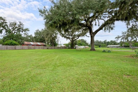 Villa ou maison à vendre à Dade City, Floride: 2 chambres, 94.76 m2 № 2353437 - photo 4