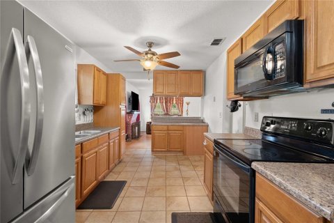 Villa ou maison à vendre à Dade City, Floride: 2 chambres, 94.76 m2 № 2353437 - photo 6