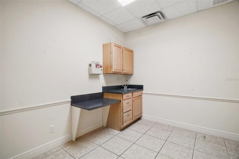 Commercial property in Mount Dora, Florida 200.67 sq.m. № 1765432 - photo 18