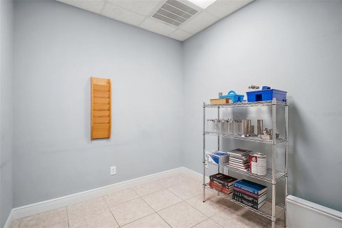 Commercial property in Mount Dora, Florida 200.67 sq.m. № 1765432 - photo 25
