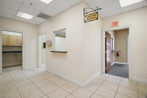 Commercial property in Mount Dora, Florida 200.67 sq.m. № 1765432 - photo 24